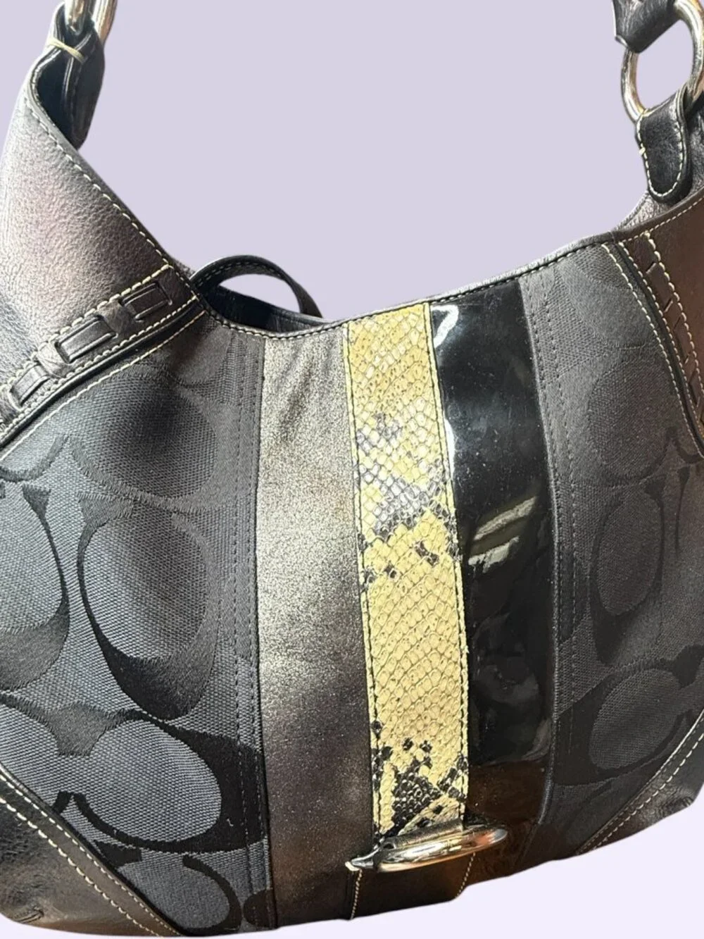 Coach Vintage Hampton Hobo Python Stripe w Signature C wallet - Picture 6 of 16